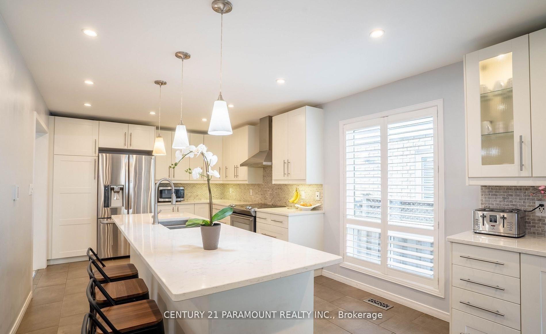 Photo 10 of 100 Fieldcrest Avenue, Clarington, Courtice — HOMEH
