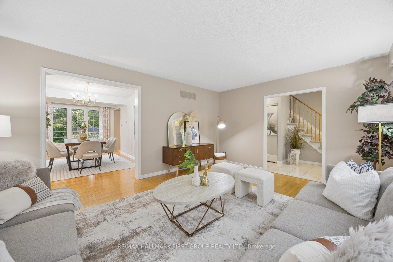 Photo 8 of 920 Essa Crescent, Pickering, West Shore — HOMEH
