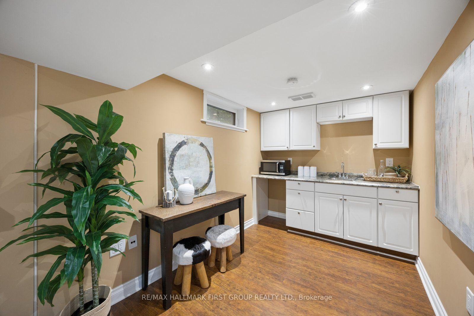 Photo 34 of 920 Essa Crescent, Pickering, West Shore — HOMEH