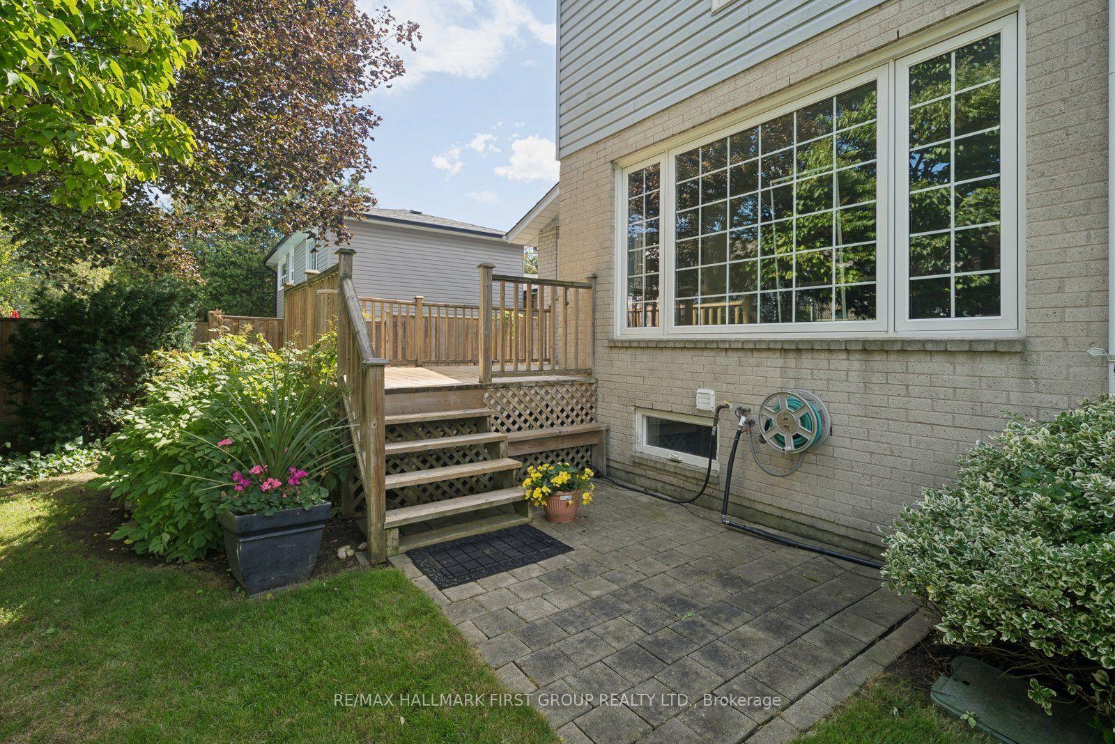 Photo 38 of 920 Essa Crescent, Pickering, West Shore — HOMEH