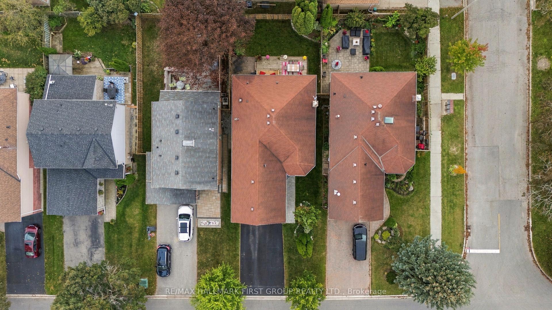 Photo 3 of 1518 Rawlings Drive, Pickering, Liverpool — HOMEH