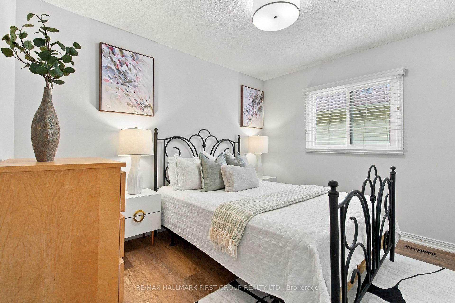 Photo 19 of 1518 Rawlings Drive, Pickering, Liverpool — HOMEH