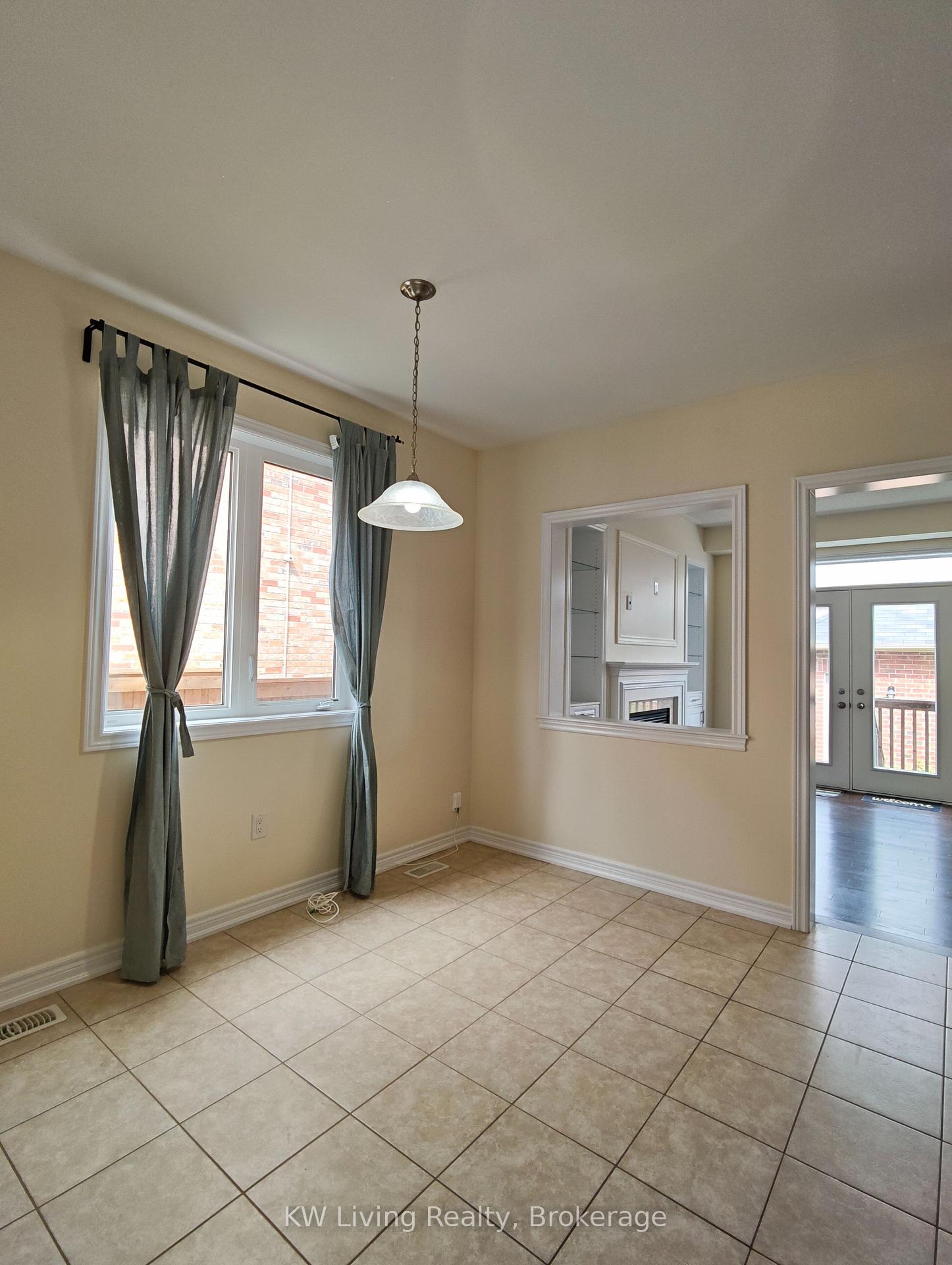 Photo 6 of 109 Cornwall Drive, Markham, Cornell — HOMEH