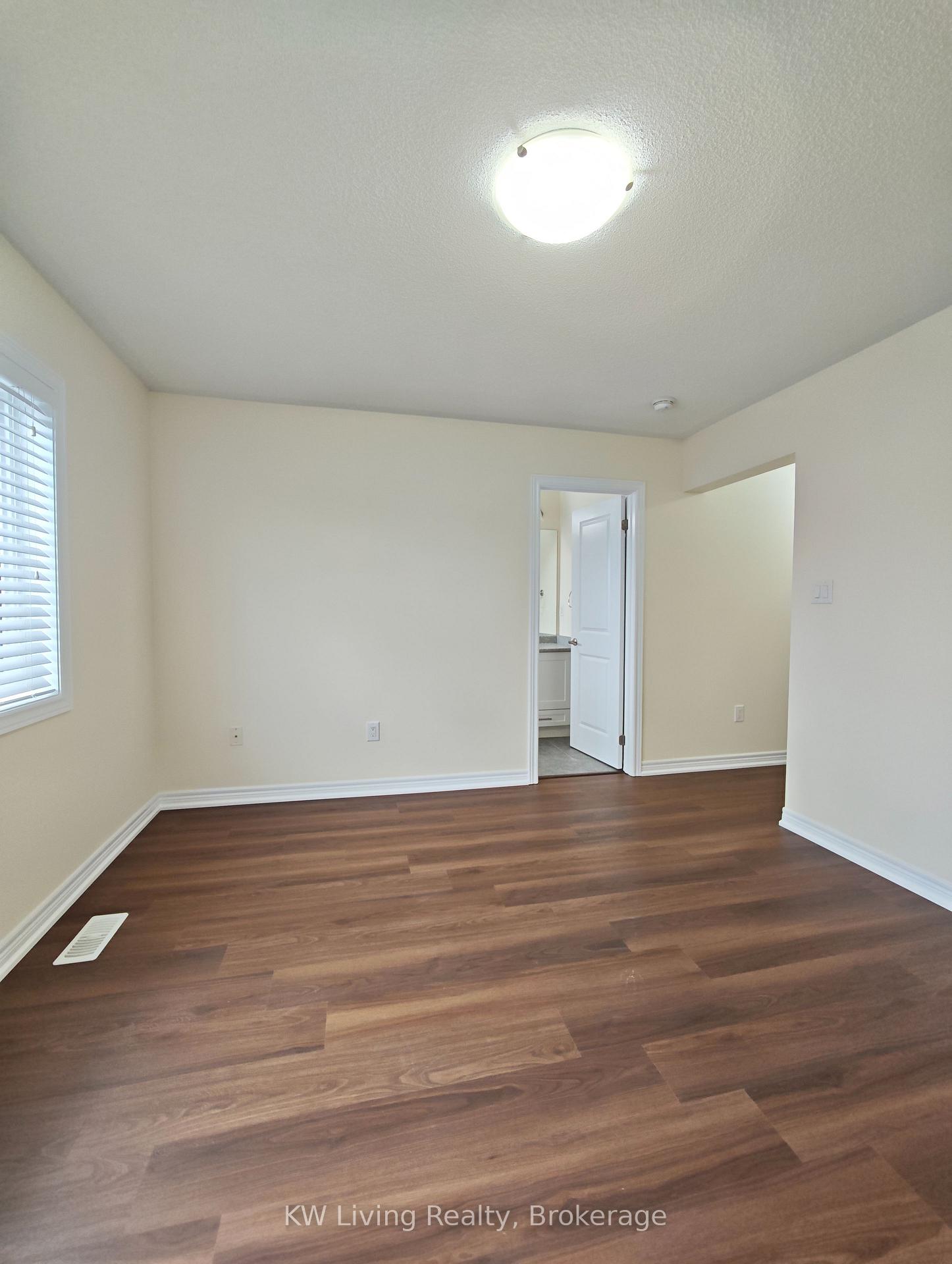 Photo 16 of 109 Cornwall Drive, Markham, Cornell — HOMEH