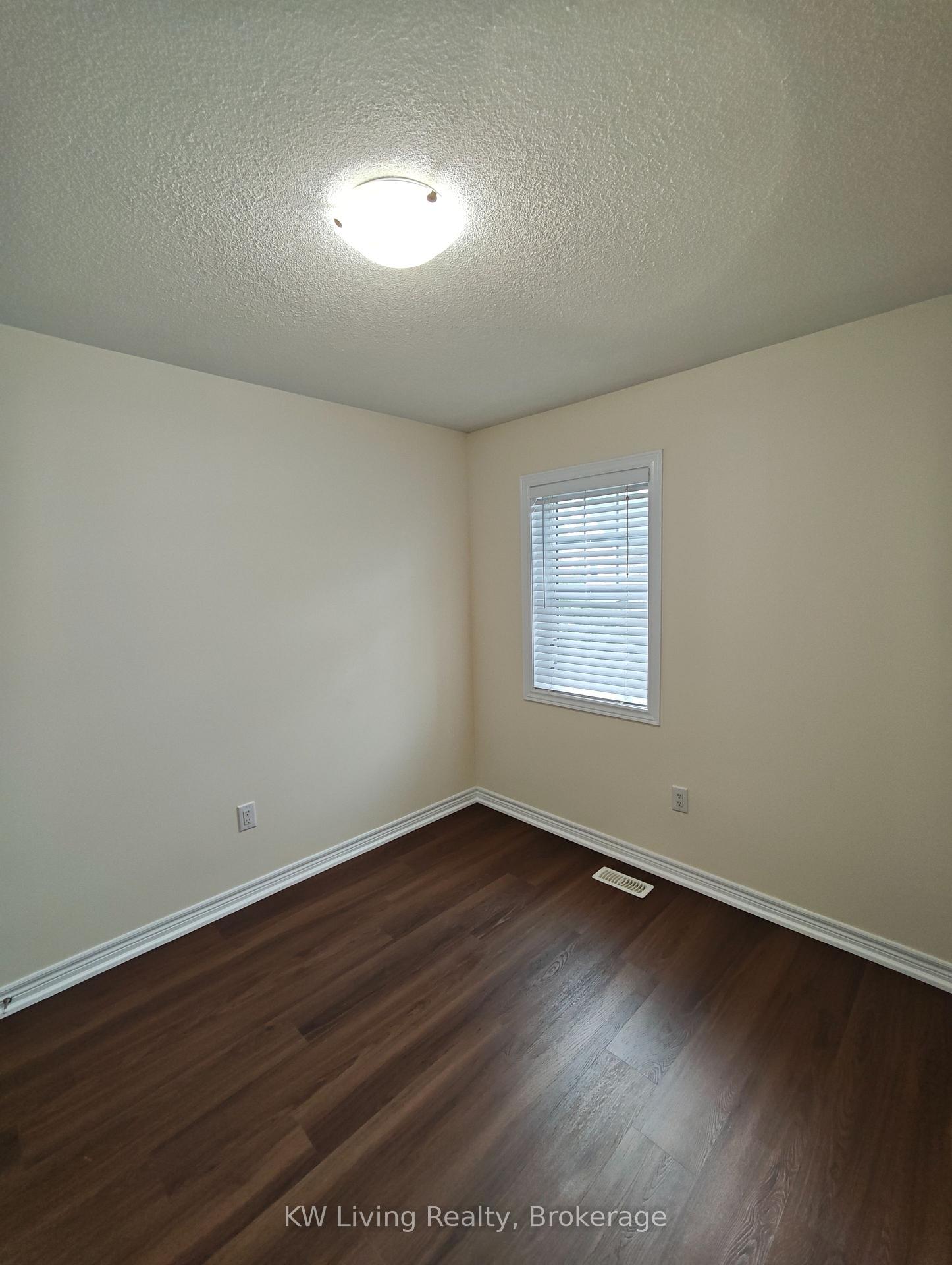 Photo 31 of 109 Cornwall Drive, Markham, Cornell — HOMEH