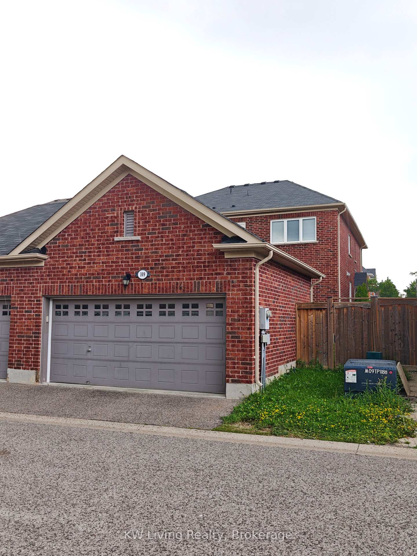Photo 33 of 109 Cornwall Drive, Markham, Cornell — HOMEH
