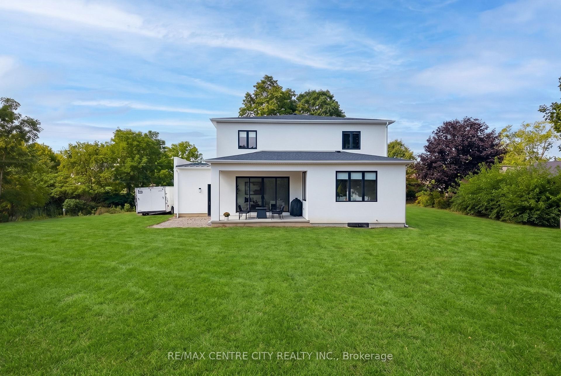 Photo 3 of 53900 Heritage Line, Bayham, Richmond — HOMEH