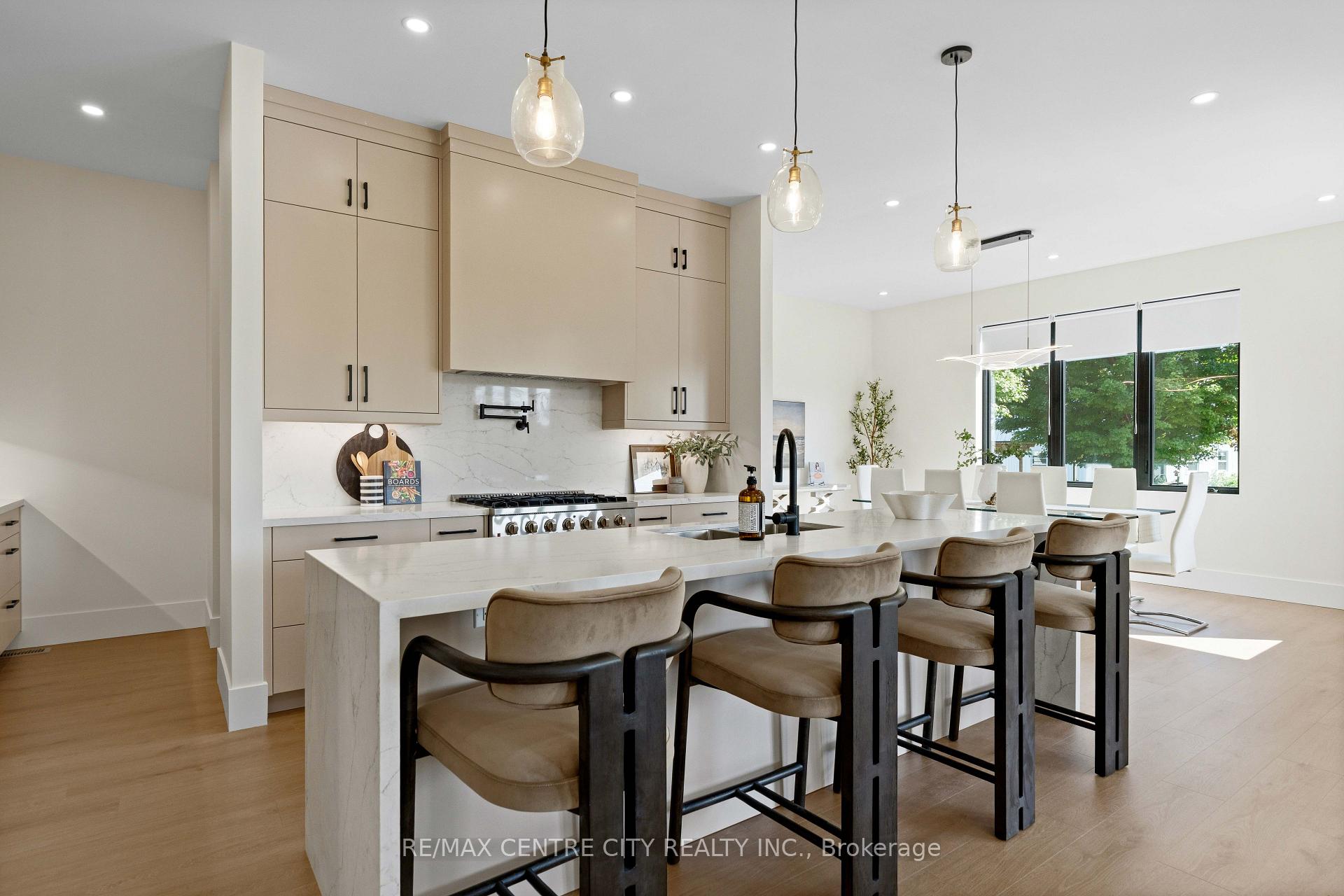 Photo 7 of 53900 Heritage Line, Bayham, Richmond — HOMEH