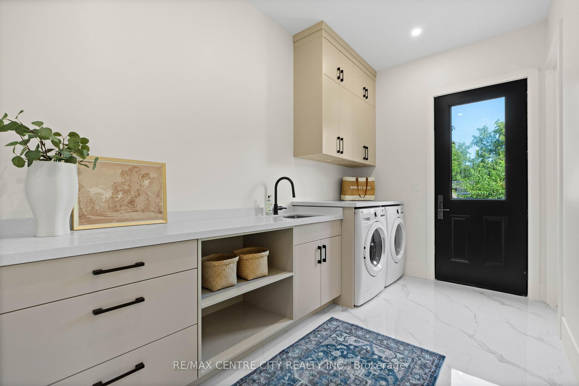 Photo 23 of 53900 Heritage Line, Bayham, Richmond — HOMEH