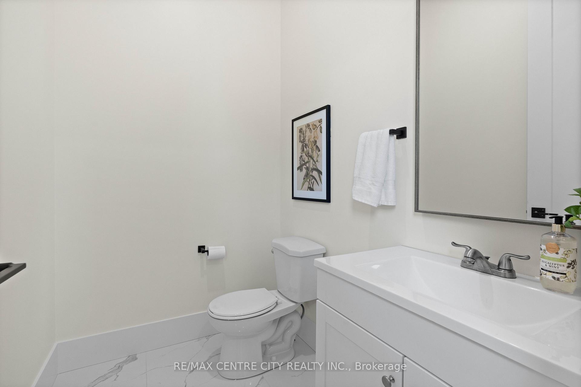 Photo 24 of 53900 Heritage Line, Bayham, Richmond — HOMEH