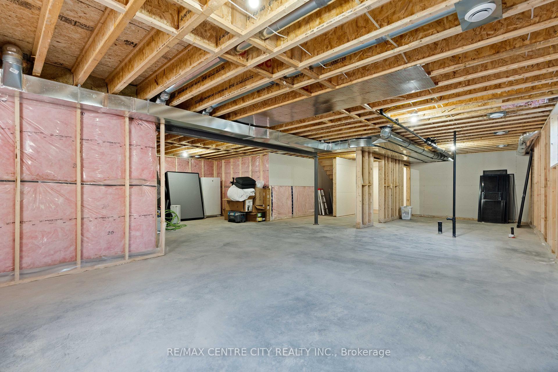Photo 44 of 53900 Heritage Line, Bayham, Richmond — HOMEH