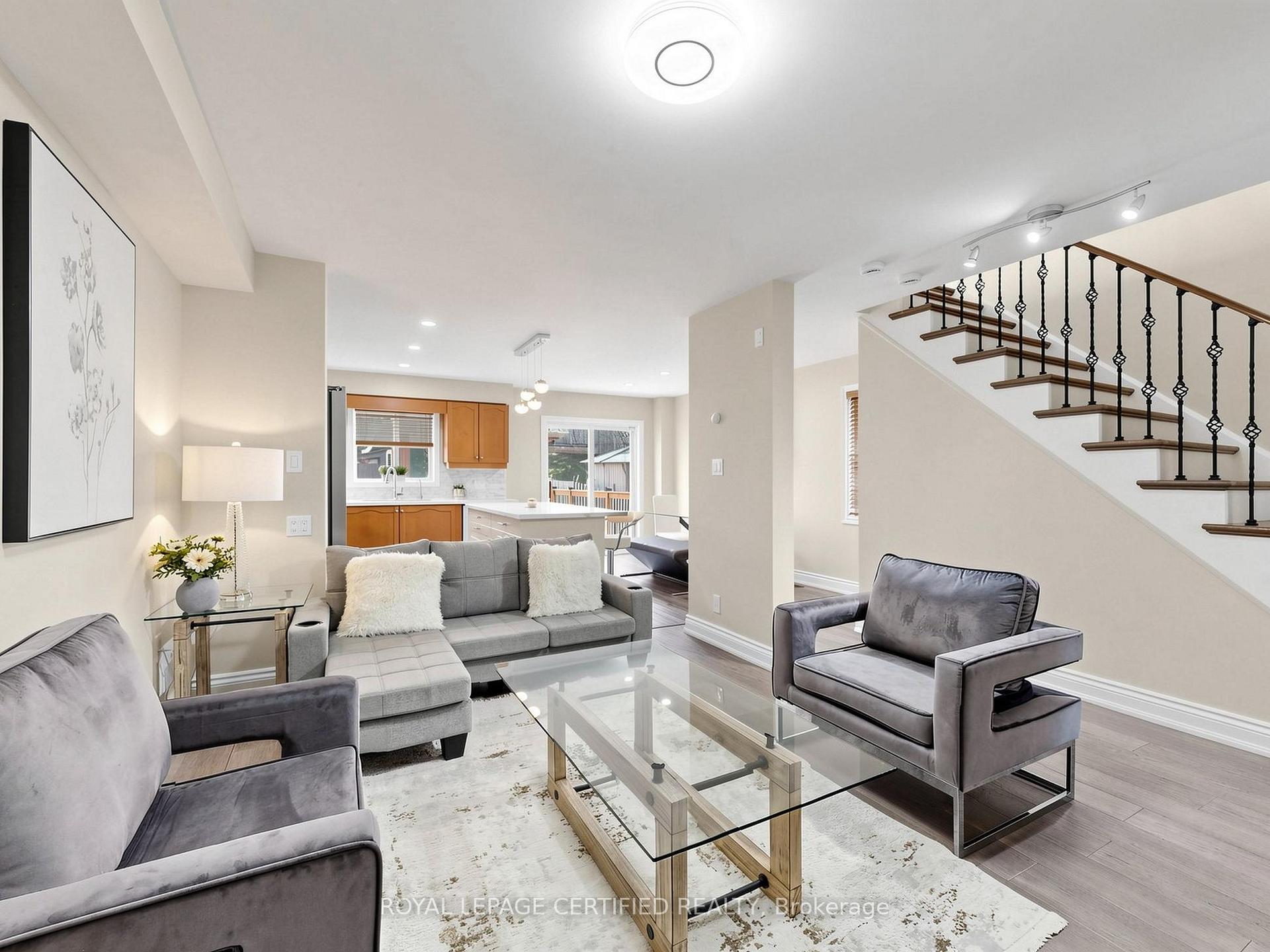 Photo 9 of 102 Grapevine Road, Caledon, Bolton West — HOMEH