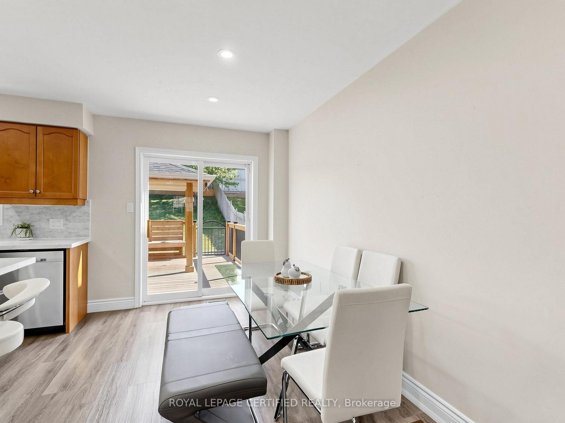 Photo 17 of 102 Grapevine Road, Caledon, Bolton West — HOMEH