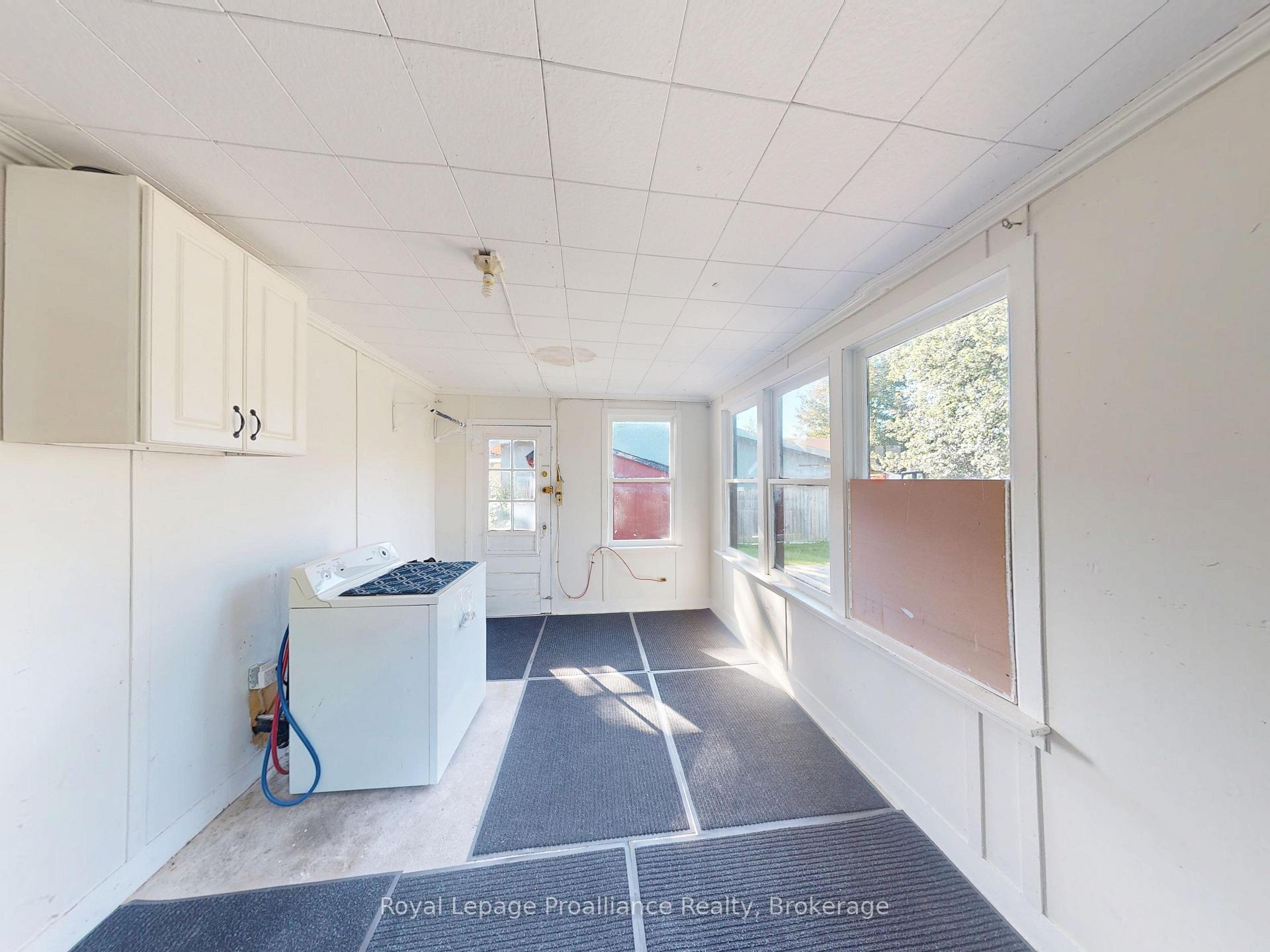 Photo 16 of 166 Burnham Street, Belleville, Belleville Ward — HOMEH