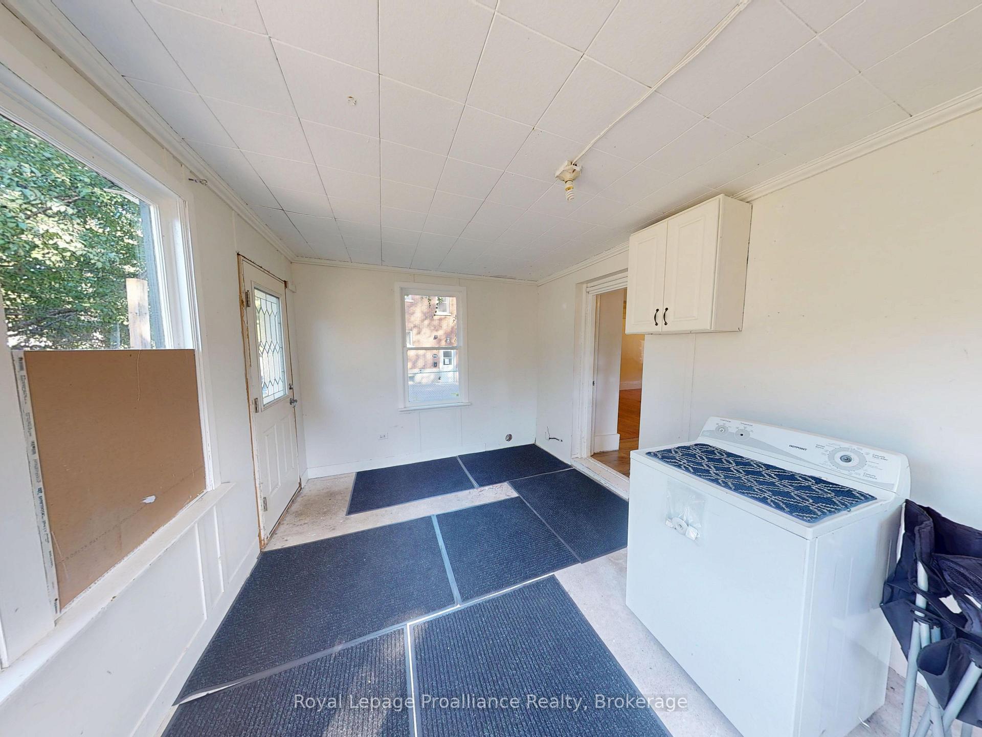 Photo 17 of 166 Burnham Street, Belleville, Belleville Ward — HOMEH