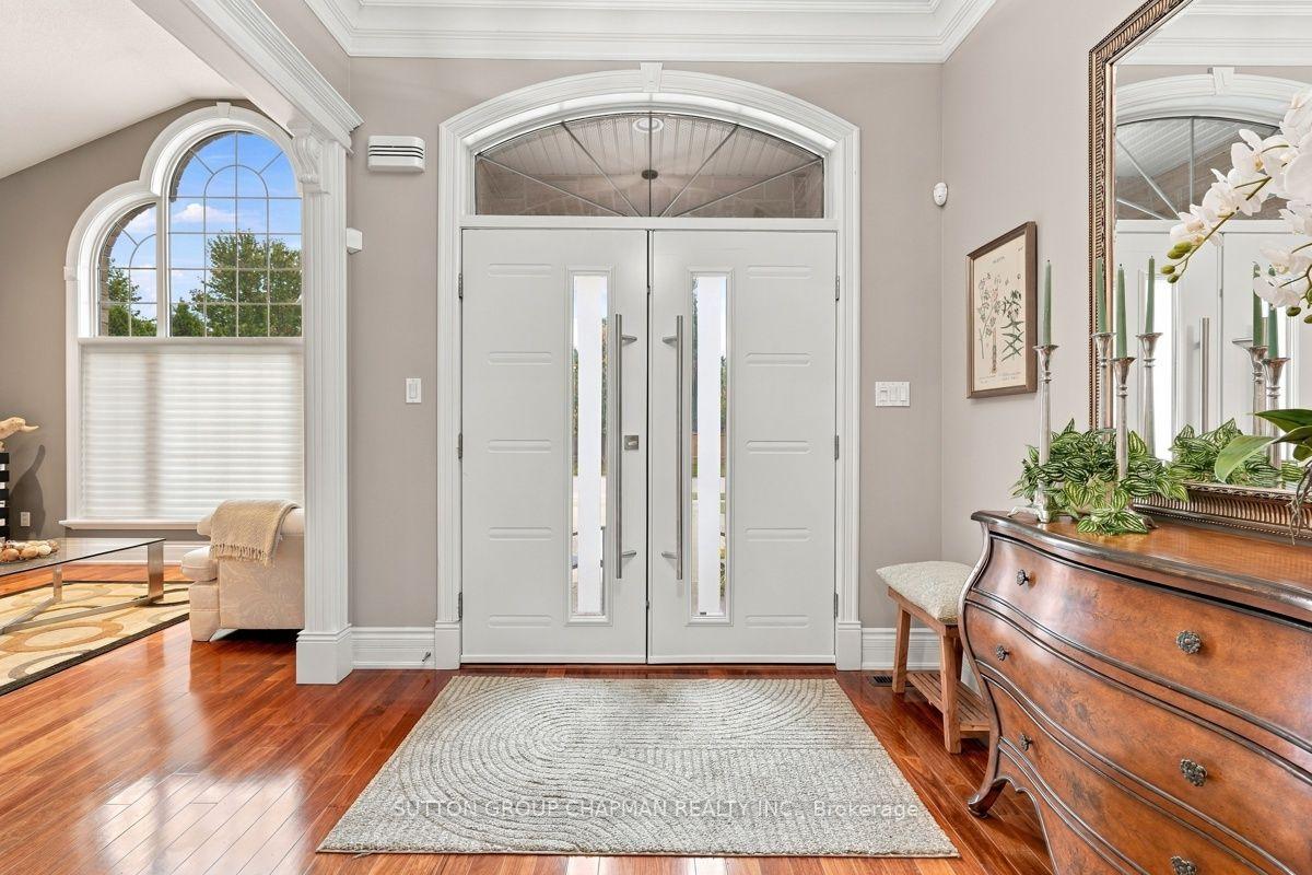 Photo 6 of 1802 Riverbend Road, London, South A — HOMEH