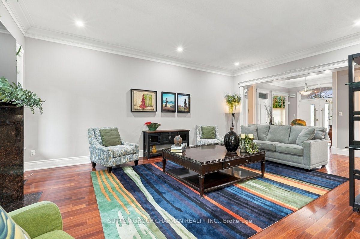 Photo 9 of 1802 Riverbend Road, London, South A — HOMEH