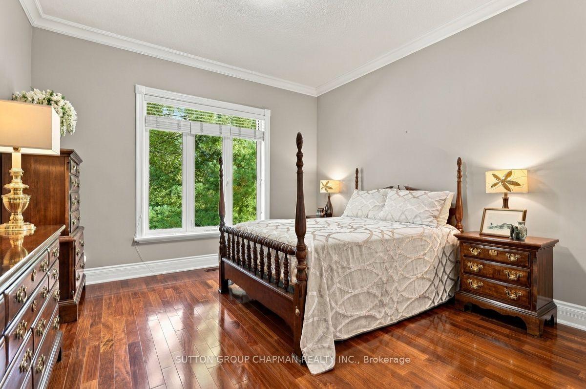 Photo 20 of 1802 Riverbend Road, London, South A — HOMEH