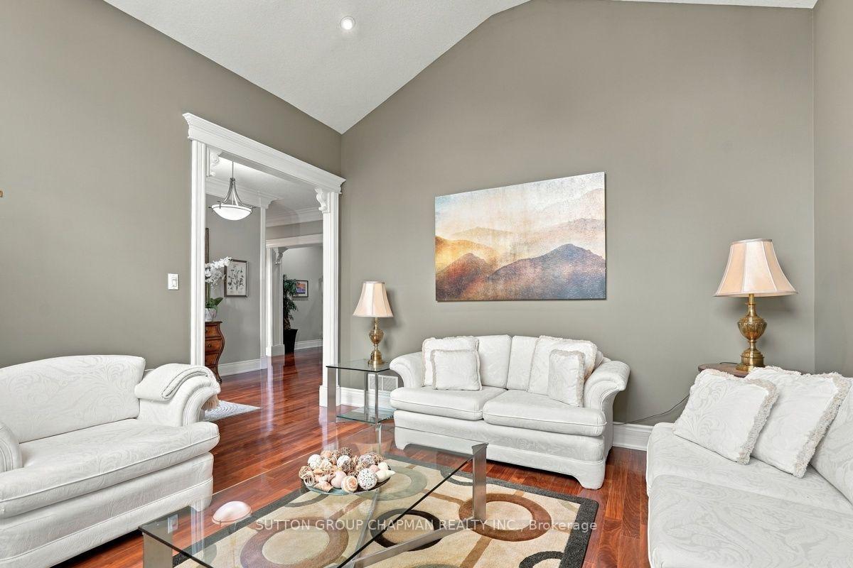 Photo 25 of 1802 Riverbend Road, London, South A — HOMEH