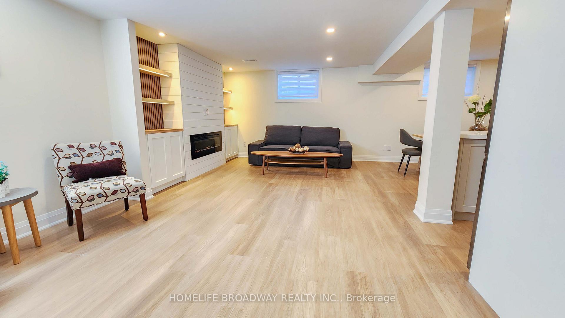 Photo 2 of Unit (Lower), 23 Southdale Drive, Markham, Bullock — HOMEH