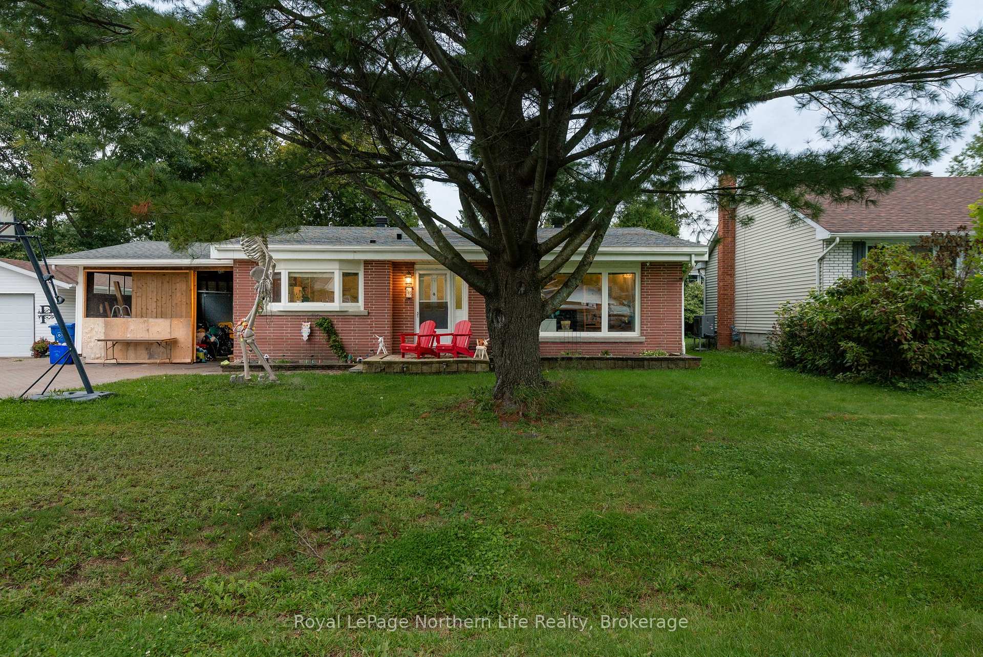 Photo of 763 Eastwood Avenue