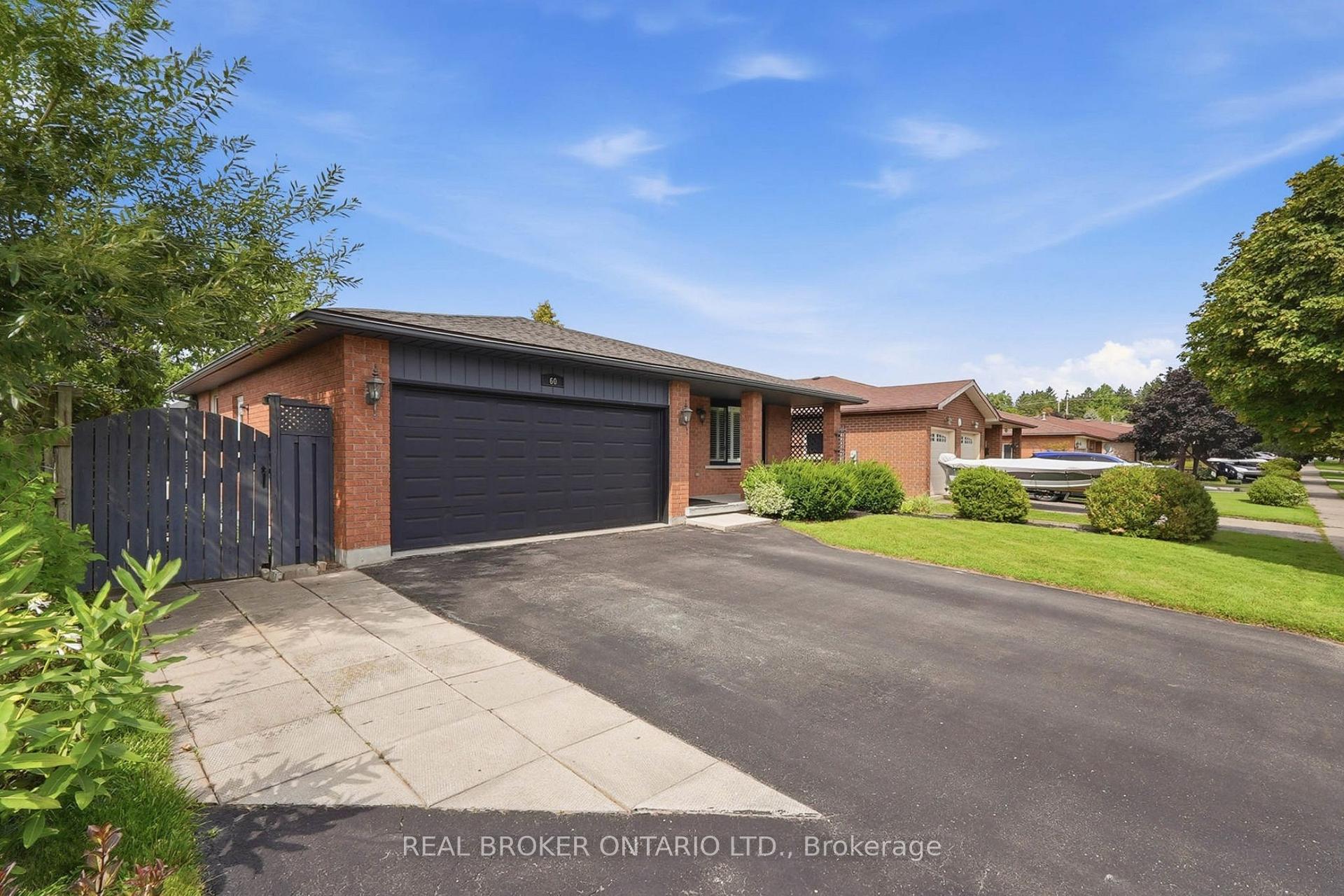 Photo 3 of 60 Ebydale Drive, Kitchener, Grand River North — HOMEH