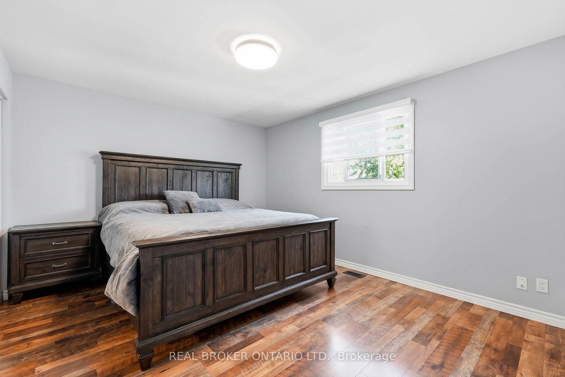 Photo 20 of 60 Ebydale Drive, Kitchener, Grand River North — HOMEH