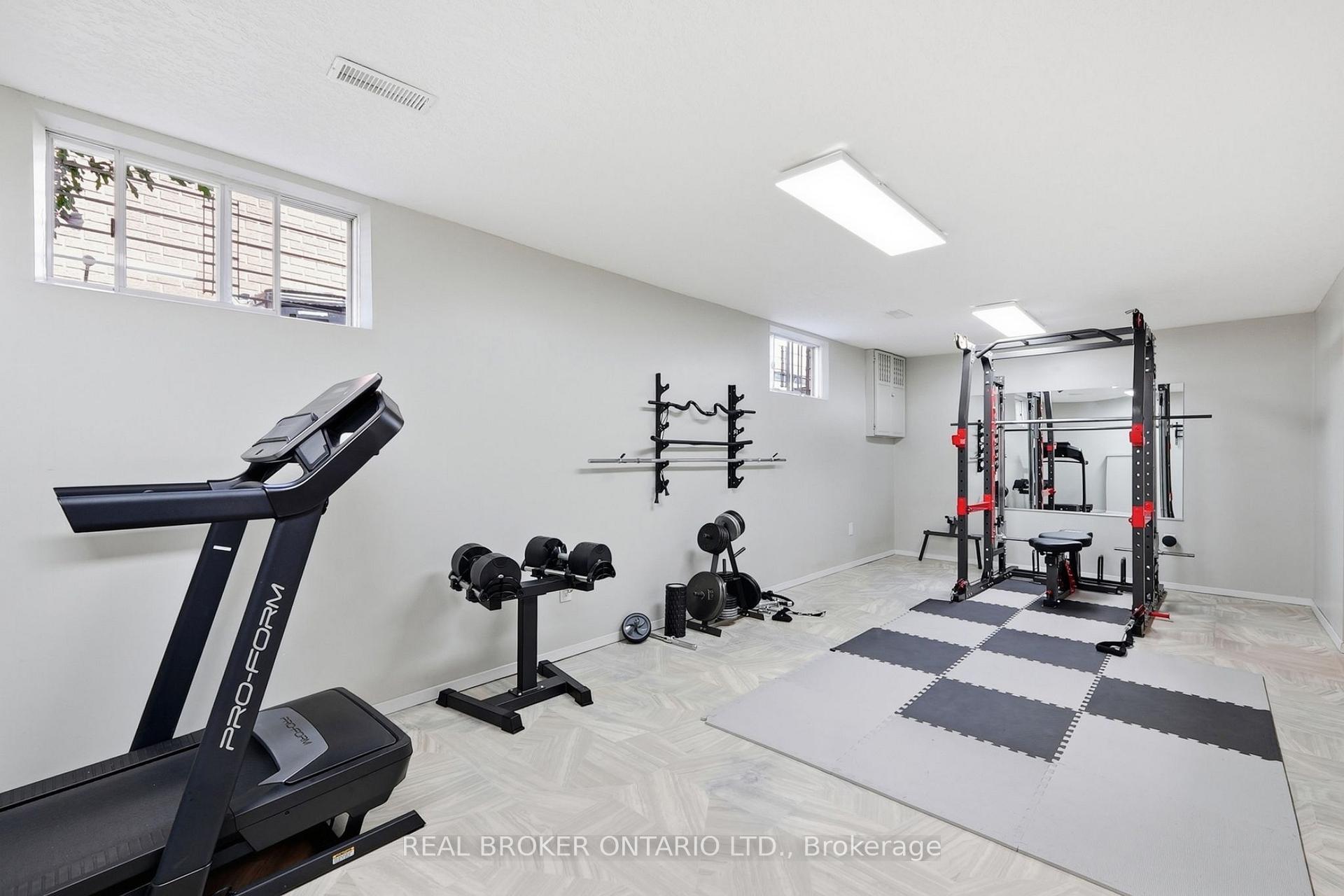 Photo 31 of 60 Ebydale Drive, Kitchener, Grand River North — HOMEH