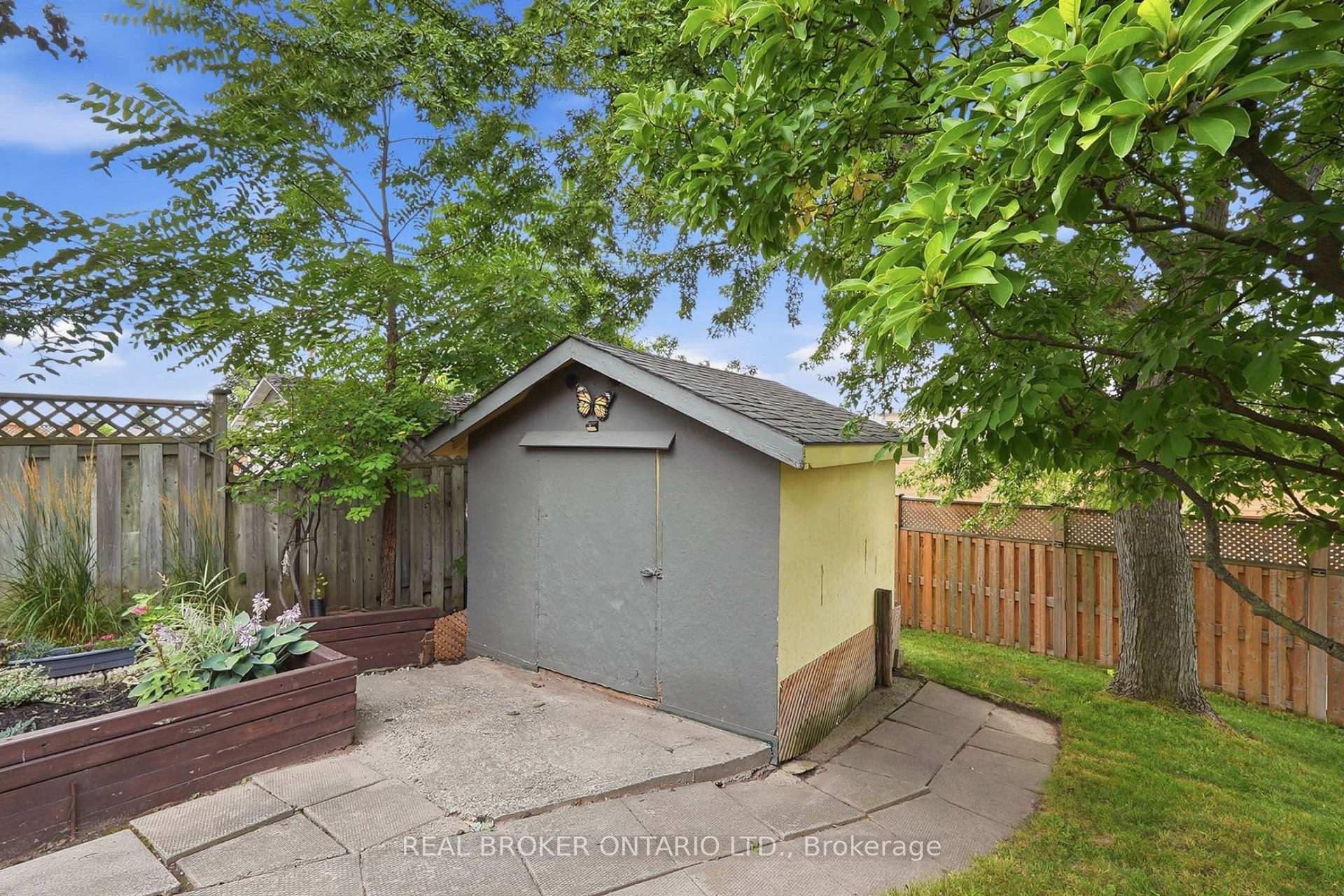 Photo 40 of 60 Ebydale Drive, Kitchener, Grand River North — HOMEH