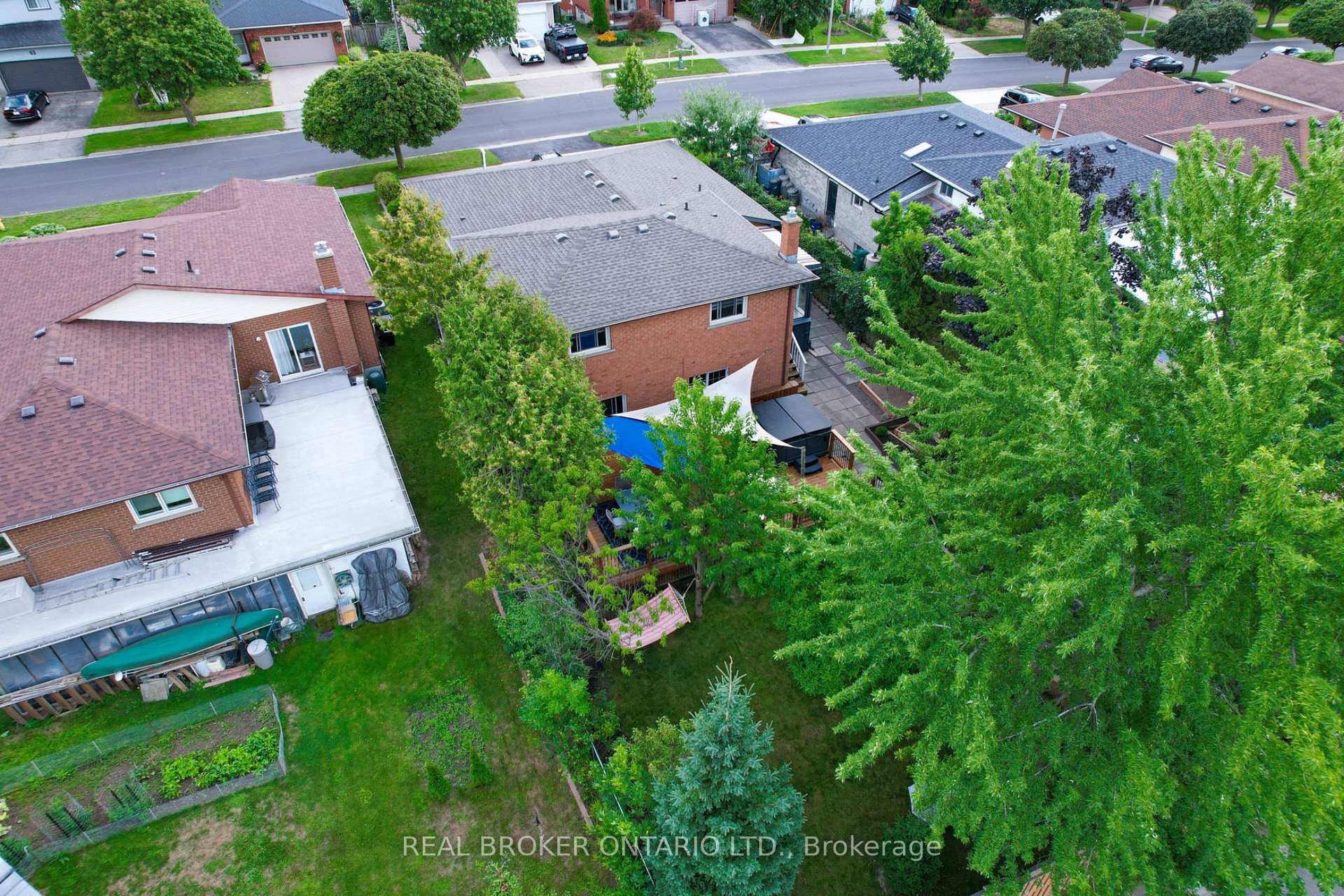 Photo 43 of 60 Ebydale Drive, Kitchener, Grand River North — HOMEH
