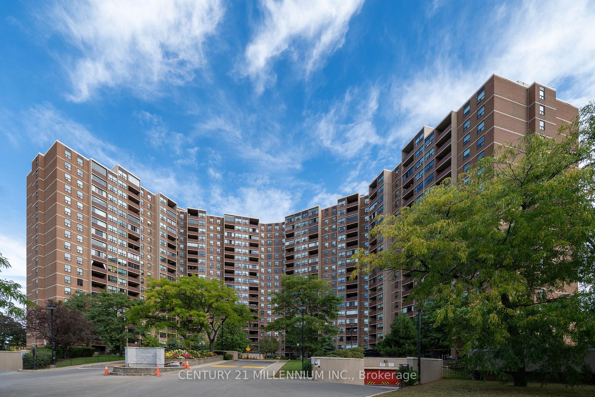 Photo of Unit 903, 714 The West Mall