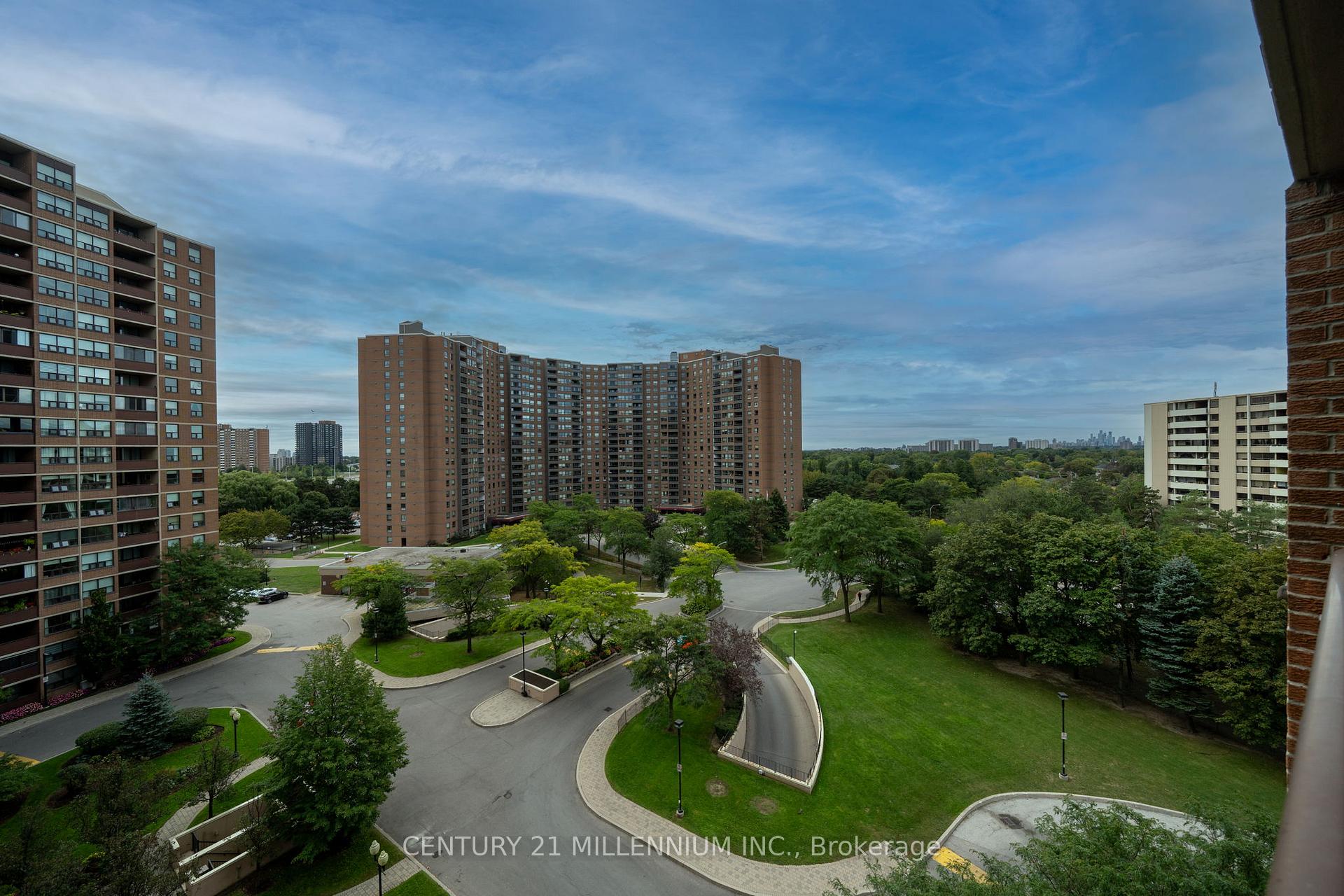 Photo 11 of Unit 903, 714 The West Mall, Etobicoke, Eringate-Centennial-West Deane — HOMEH