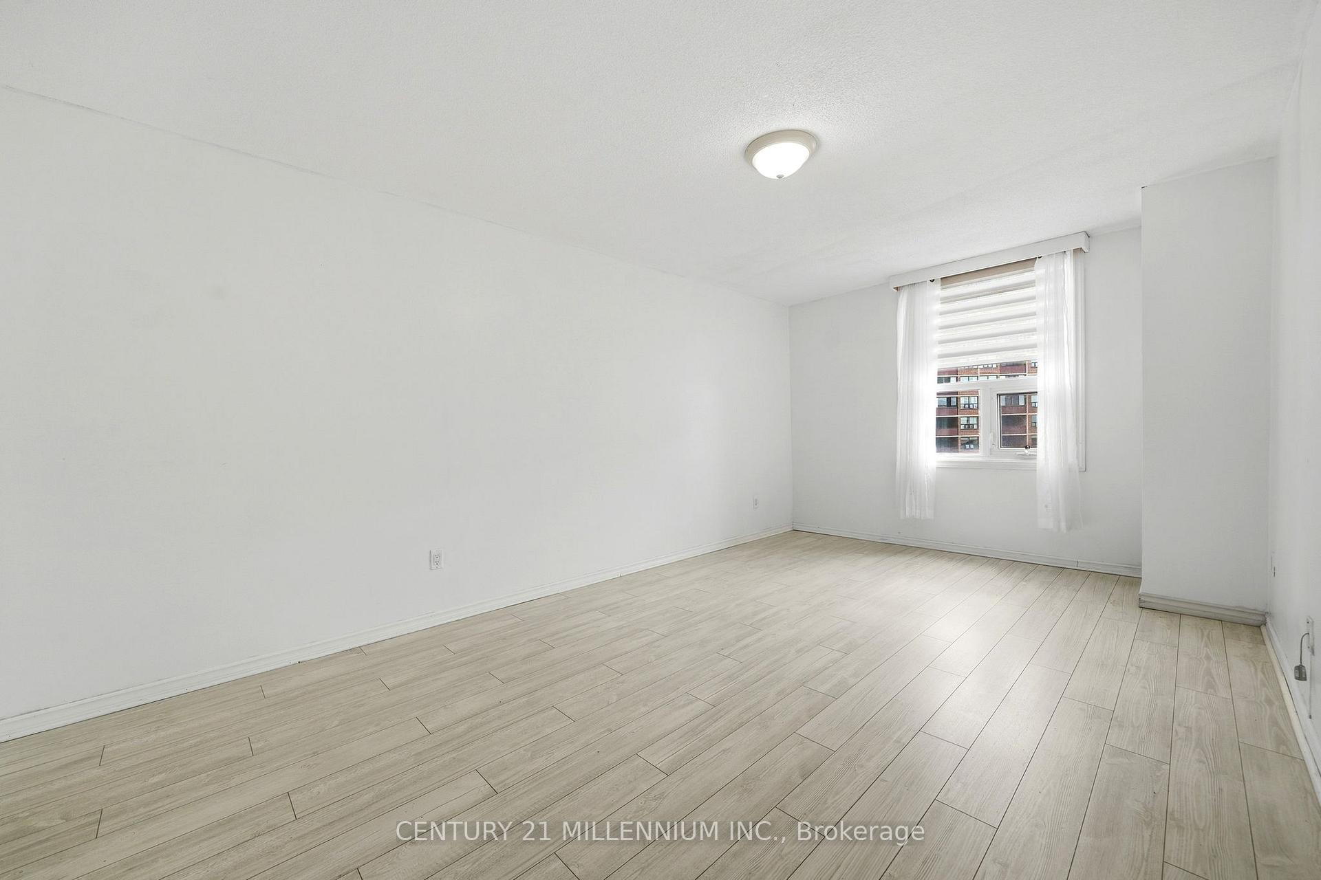 Photo 20 of Unit 903, 714 The West Mall, Etobicoke, Eringate-Centennial-West Deane — HOMEH