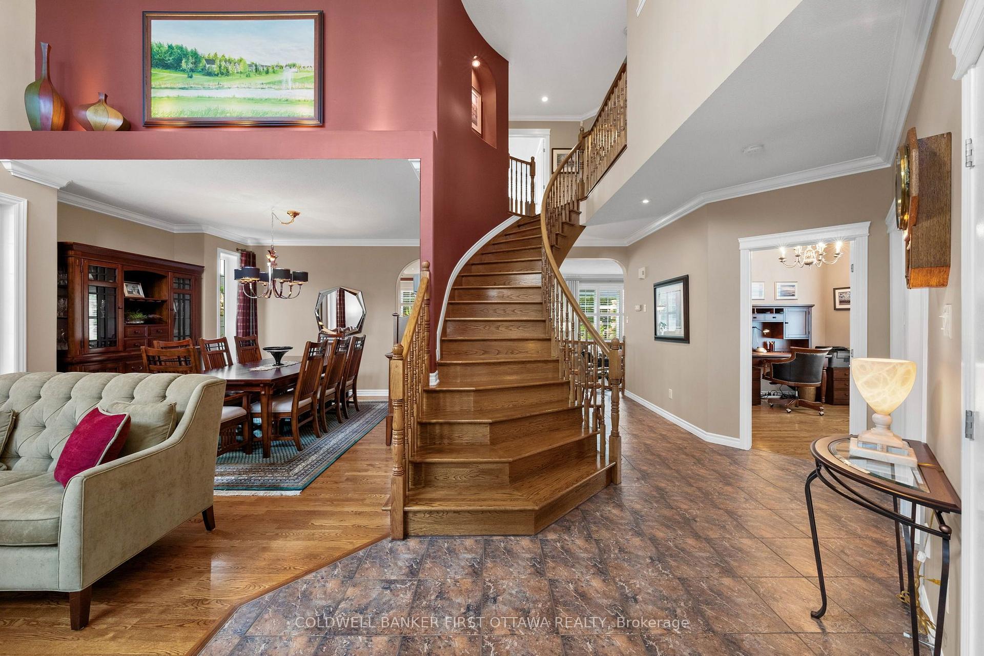 Photo 5 of 58 Golflinks Drive, Ottawa, Barrhaven - Stonebridge — HOMEH