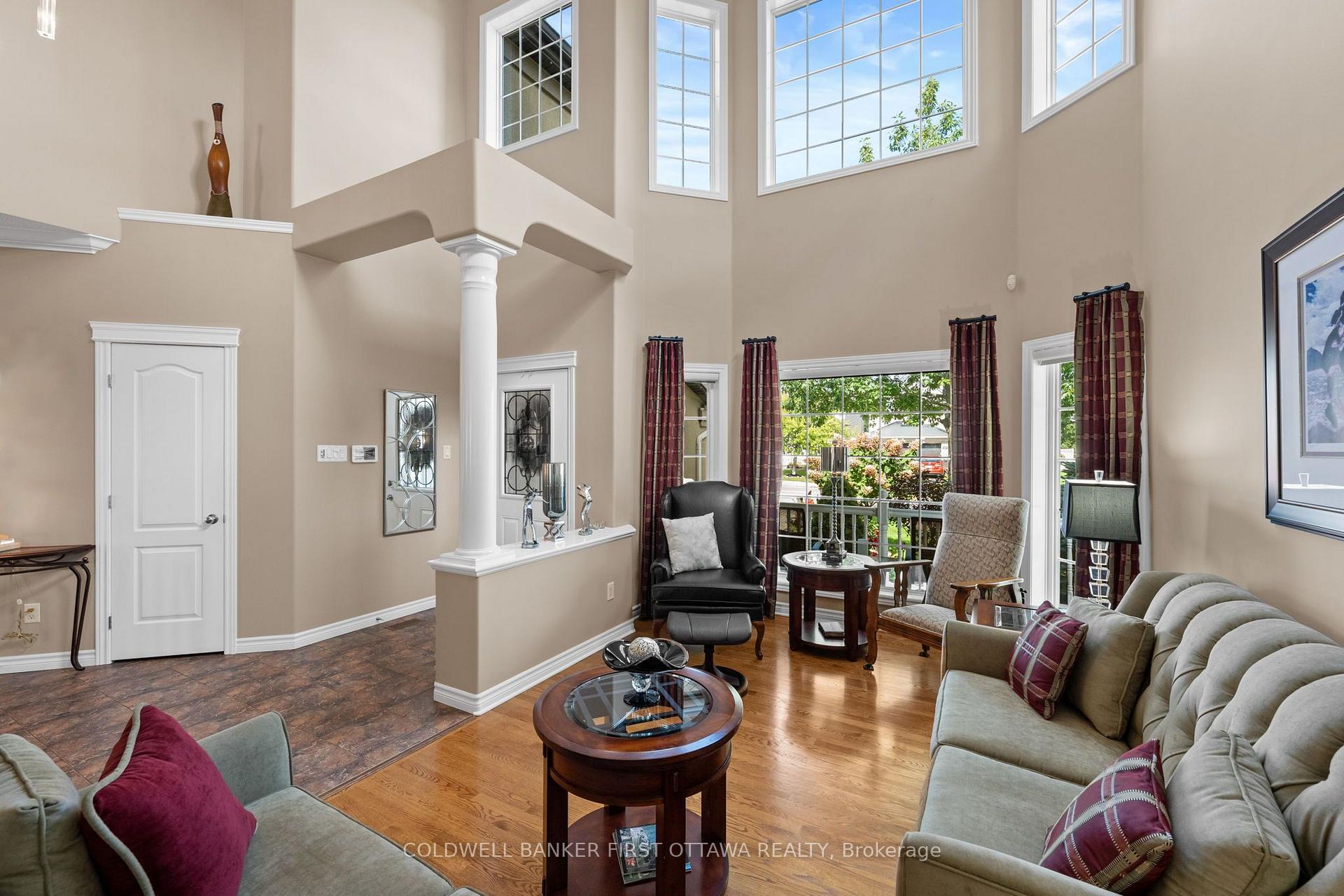 Photo 6 of 58 Golflinks Drive, Ottawa, Barrhaven - Stonebridge — HOMEH
