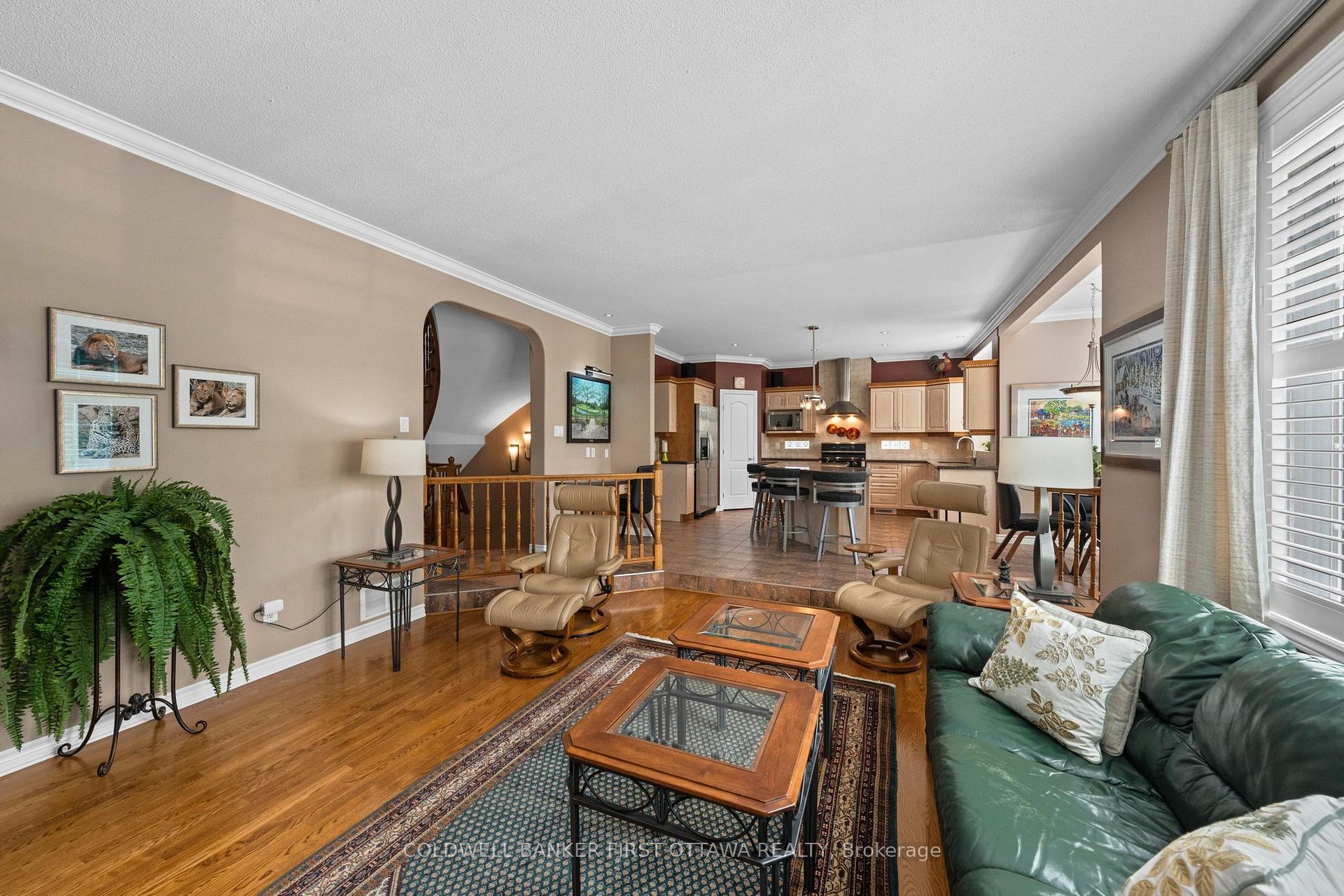 Photo 18 of 58 Golflinks Drive, Ottawa, Barrhaven - Stonebridge — HOMEH