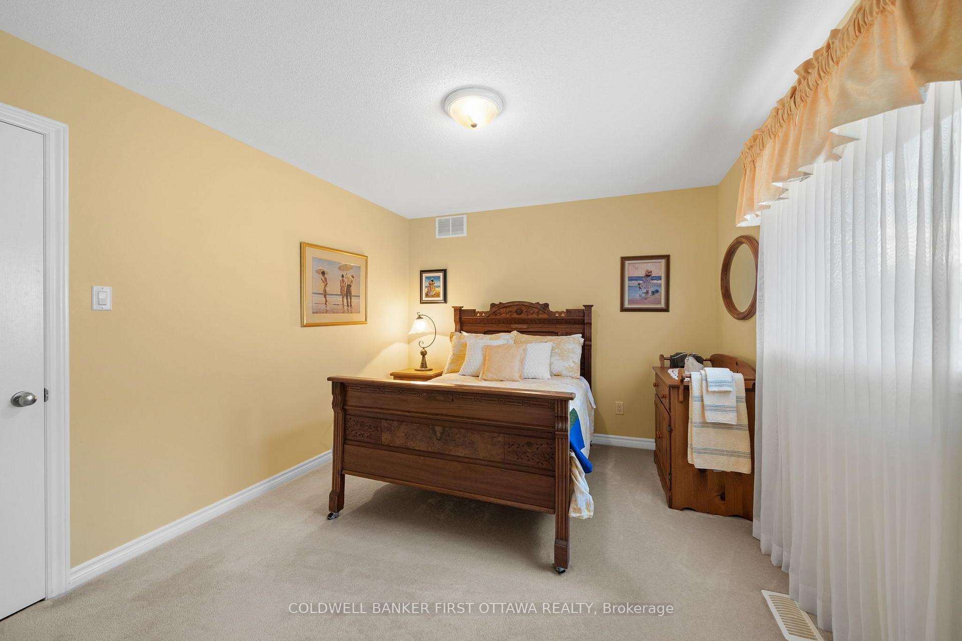 Photo 27 of 58 Golflinks Drive, Ottawa, Barrhaven - Stonebridge — HOMEH