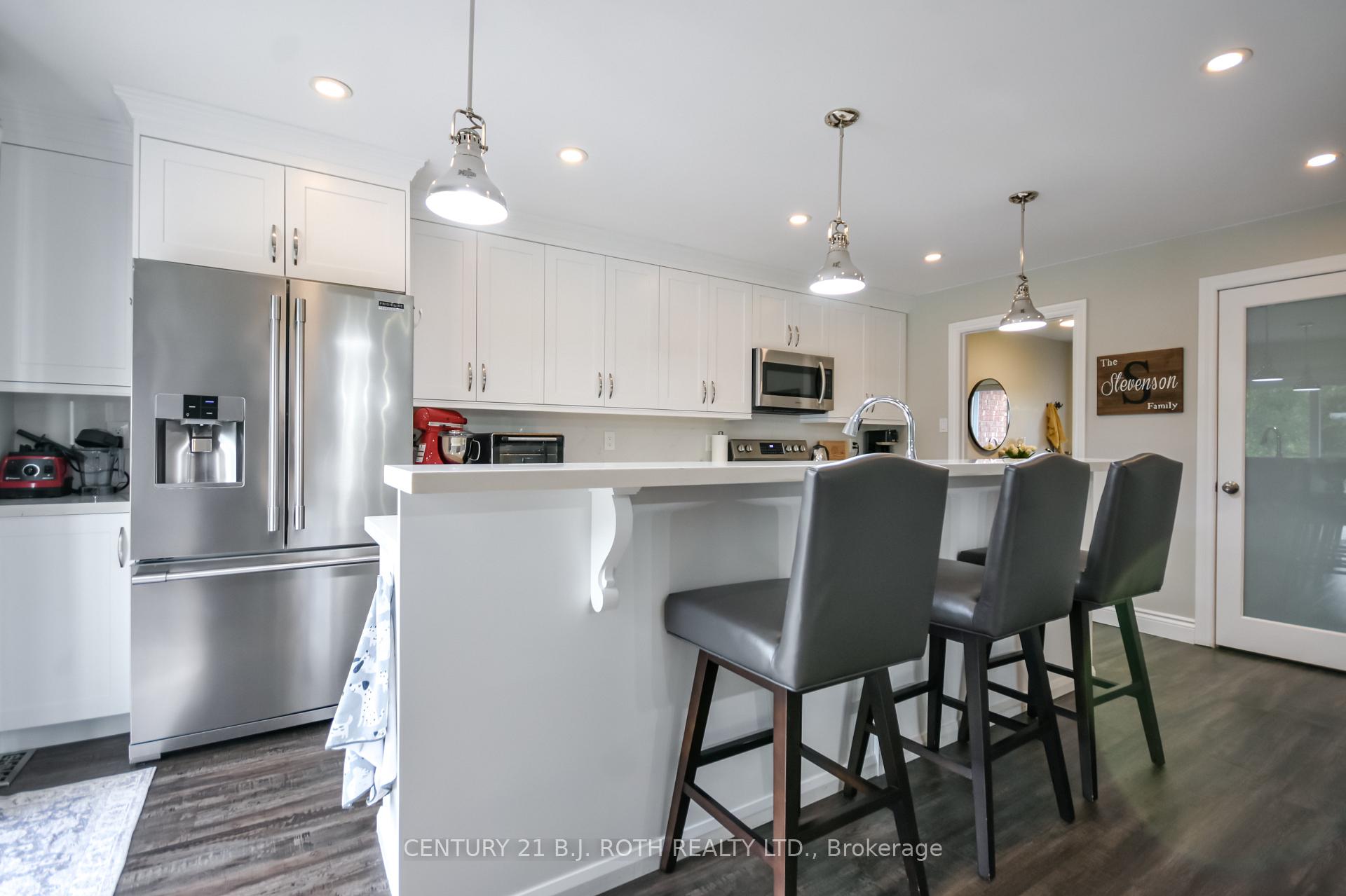 Photo 15 of 7 Orsi Drive, Oro-Medonte, Rural Oro-Medonte — HOMEH