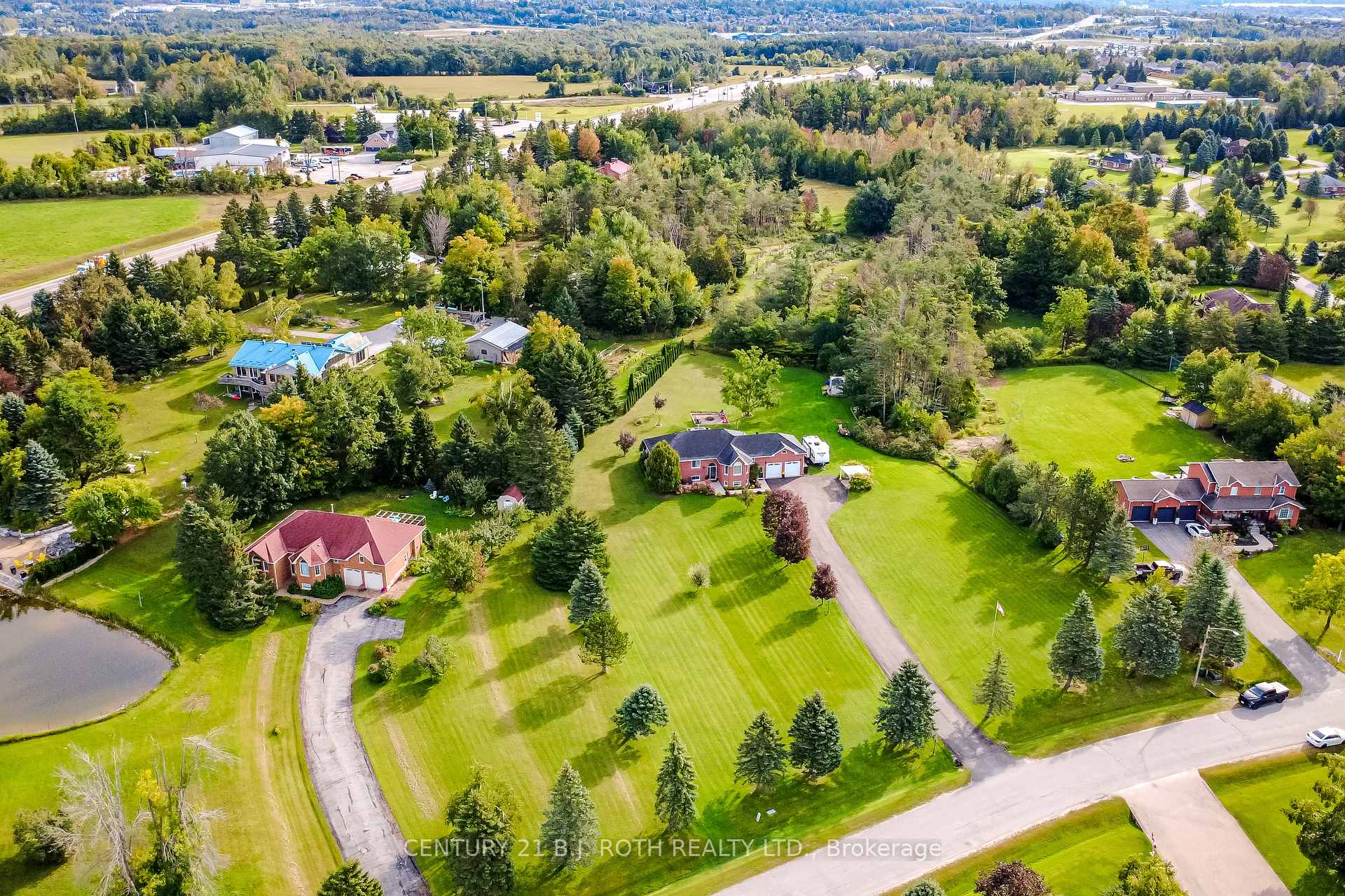 Photo 47 of 7 Orsi Drive, Oro-Medonte, Rural Oro-Medonte — HOMEH