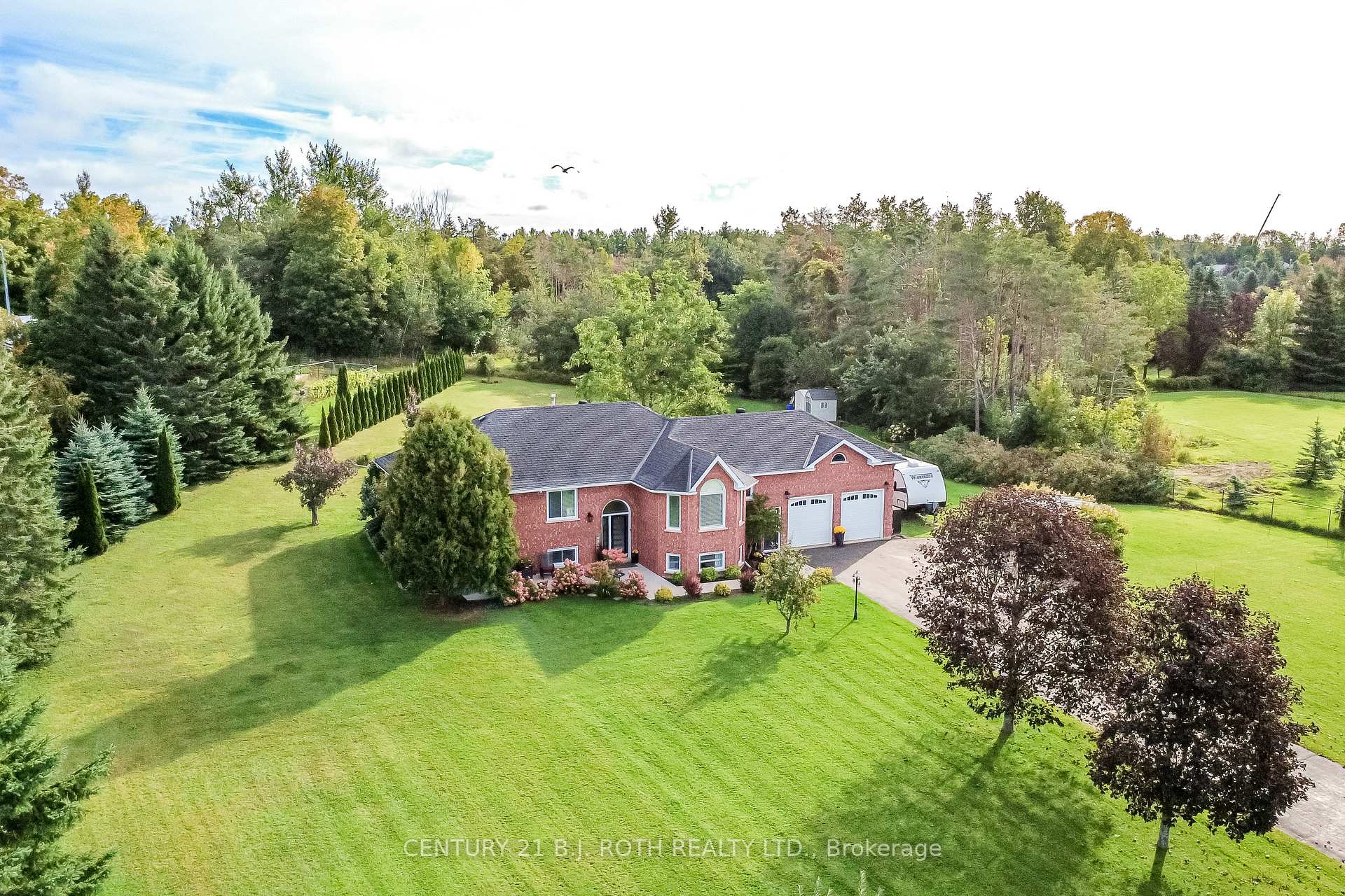 Photo 49 of 7 Orsi Drive, Oro-Medonte, Rural Oro-Medonte — HOMEH