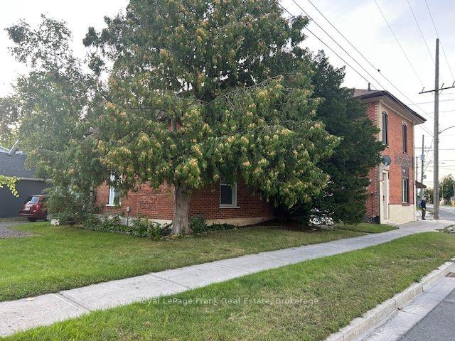 Photo 9 of 226 Lake Street, Peterborough, Town Ward 3 — HOMEH