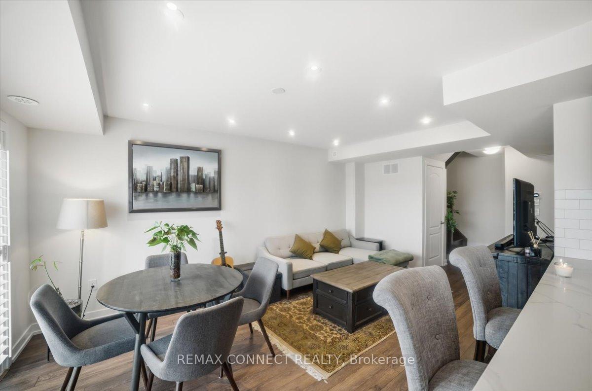 Photo 3 of Unit 2231, 10 Westmeath Lane, Markham, Cornell — HOMEH