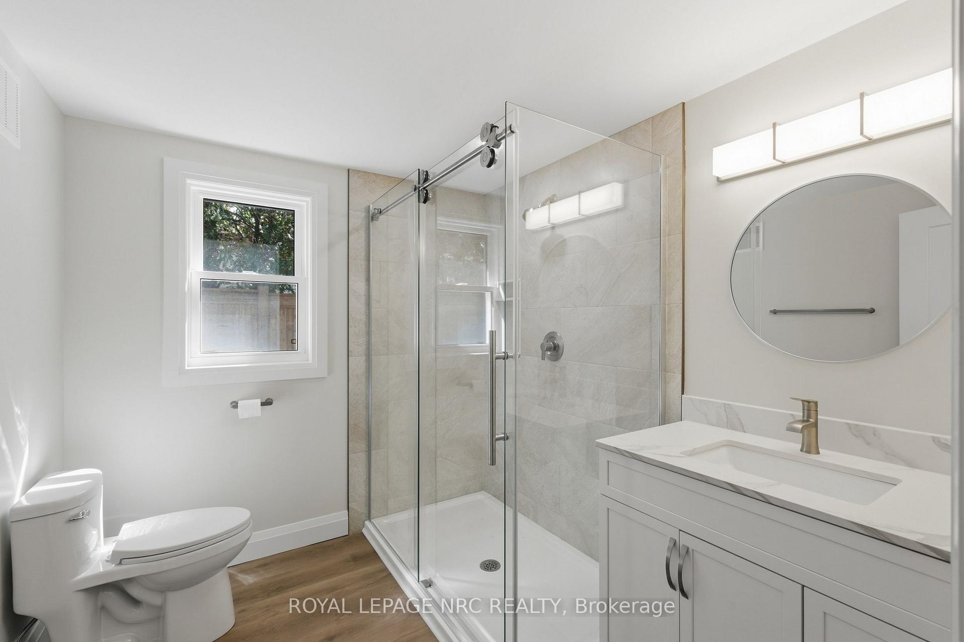 Photo 11 of 116 Dufferin Street, West Lincoln, Smithville — HOMEH