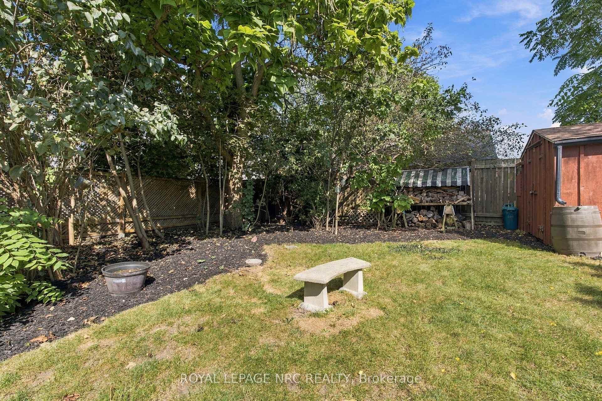 Photo 15 of 116 Dufferin Street, West Lincoln, Smithville — HOMEH