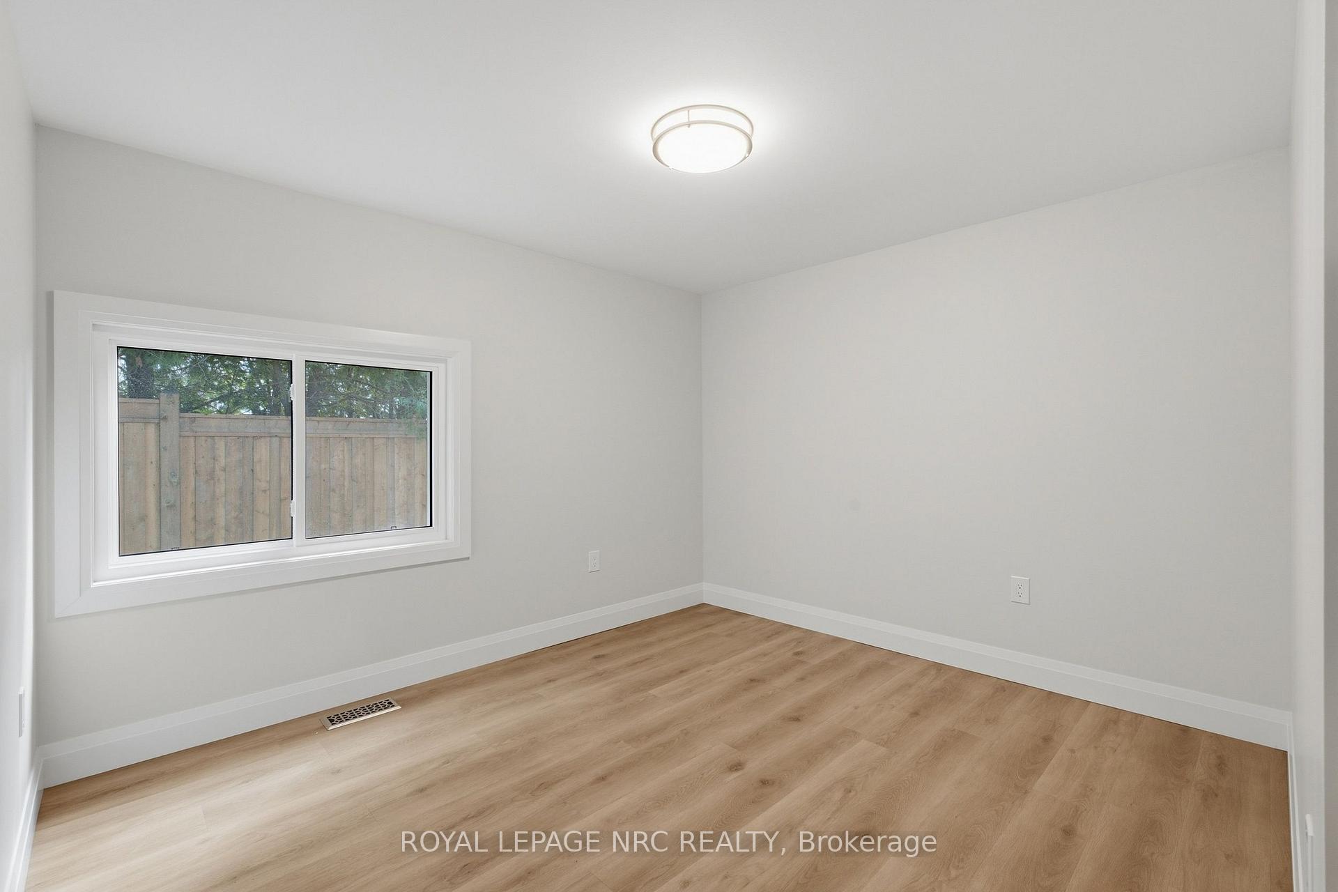 Photo 30 of 116 Dufferin Street, West Lincoln, Smithville — HOMEH