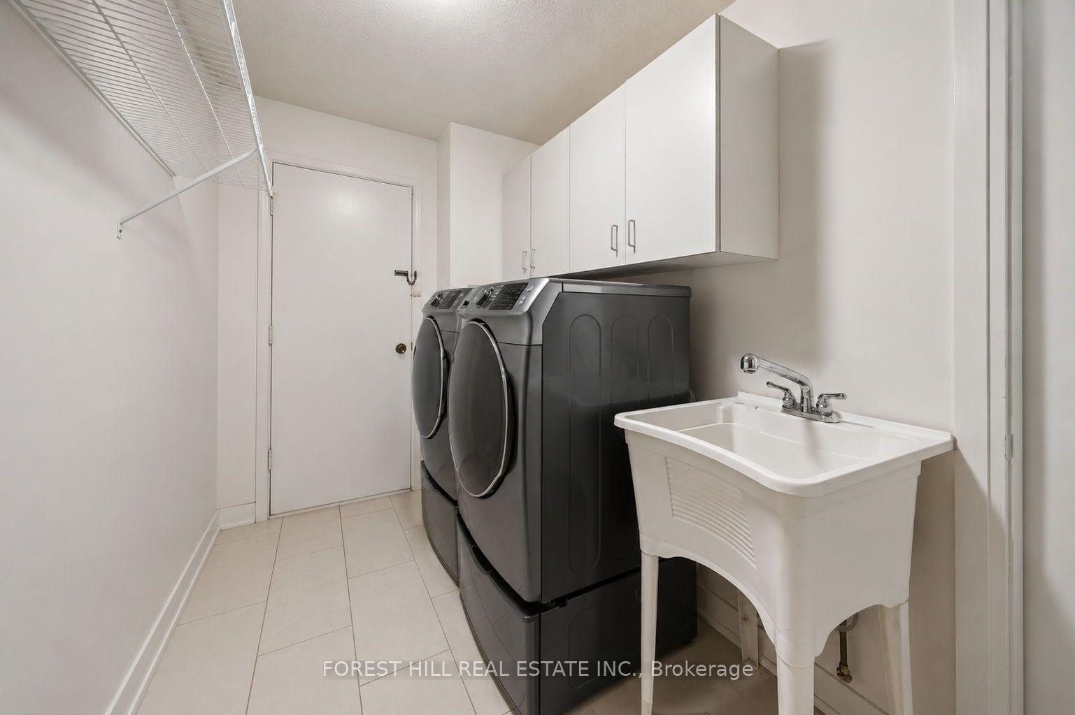 Photo 13 of 38 Crystal Drive, Richmond Hill, Mill Pond — HOMEH