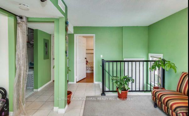 Photo 11 of Unit Upper, 2538 Weston Road, North York, Humberlea-Pelmo Park — HOMEH
