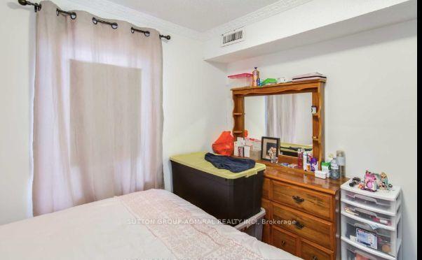 Photo 23 of Unit Upper, 2538 Weston Road, North York, Humberlea-Pelmo Park — HOMEH
