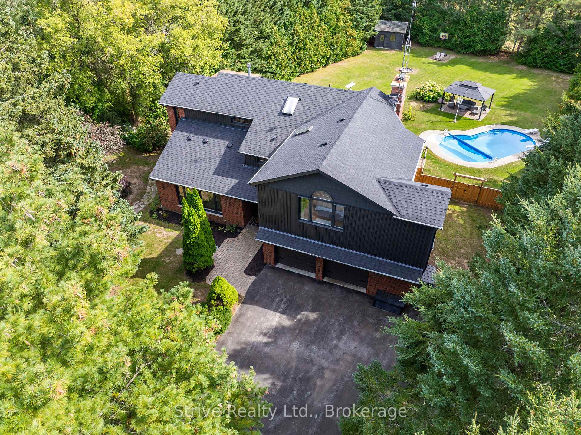 Photo 2 of 1068 Telecom Road, Kawartha Lakes, Manvers — HOMEH