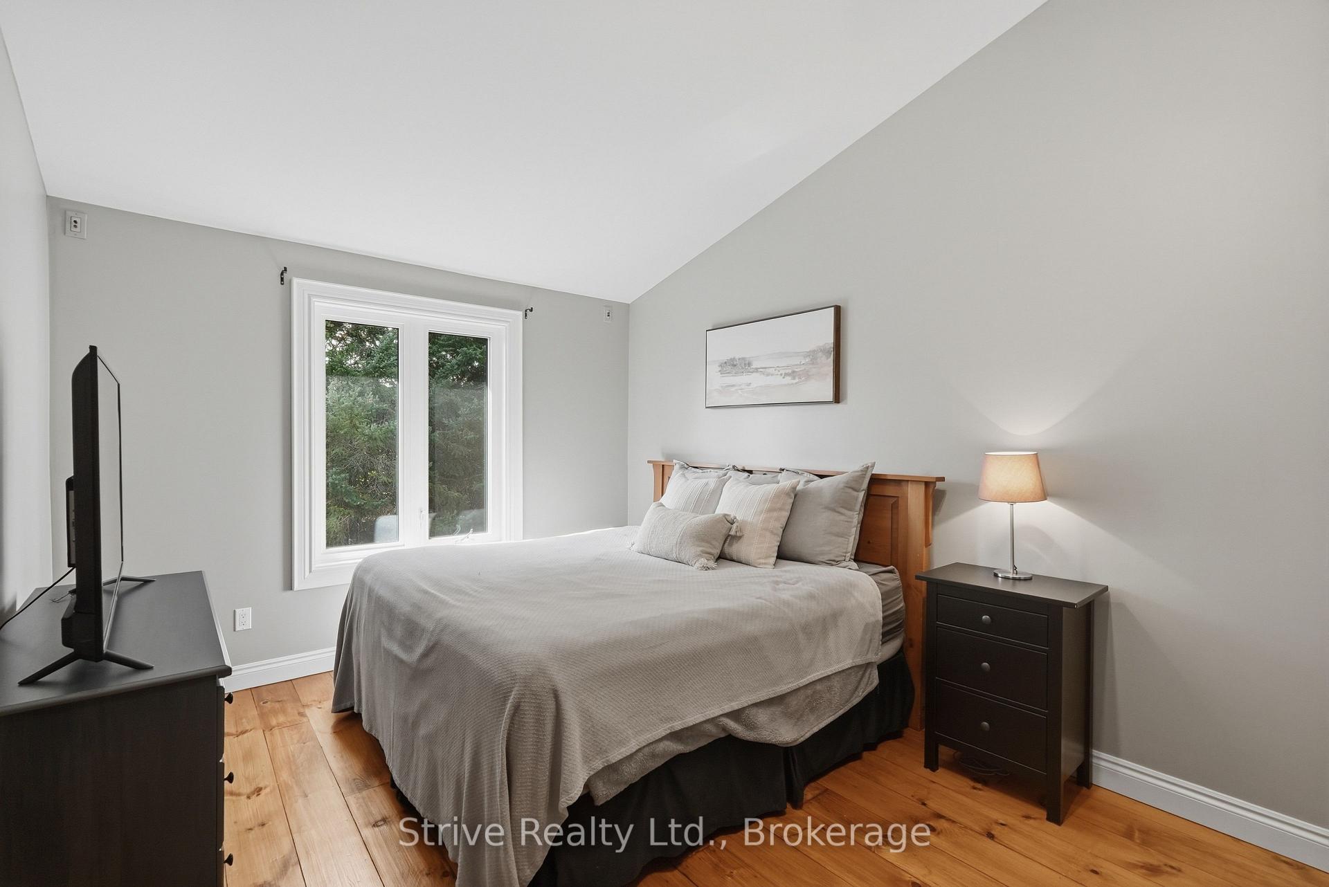Photo 24 of 1068 Telecom Road, Kawartha Lakes, Manvers — HOMEH
